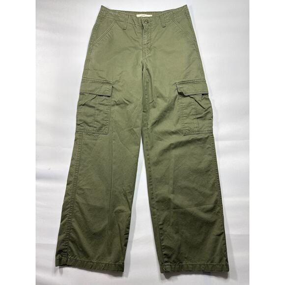 Levi's Women's '94 Baggy Wide Leg Army Green Cargo Pants - Size 27x30 (29x30) - Picture 1 of 6